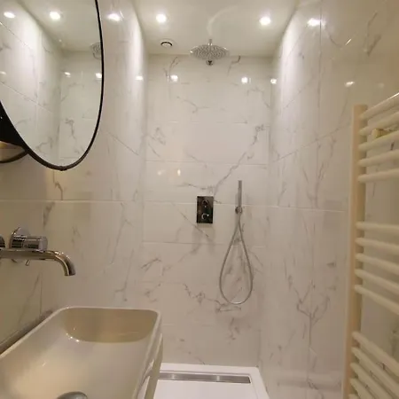 Pearl By Halldis Apartman